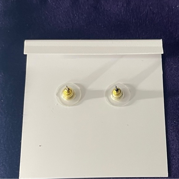 Tory Burch Heart Earrings - Picture 7 of 14